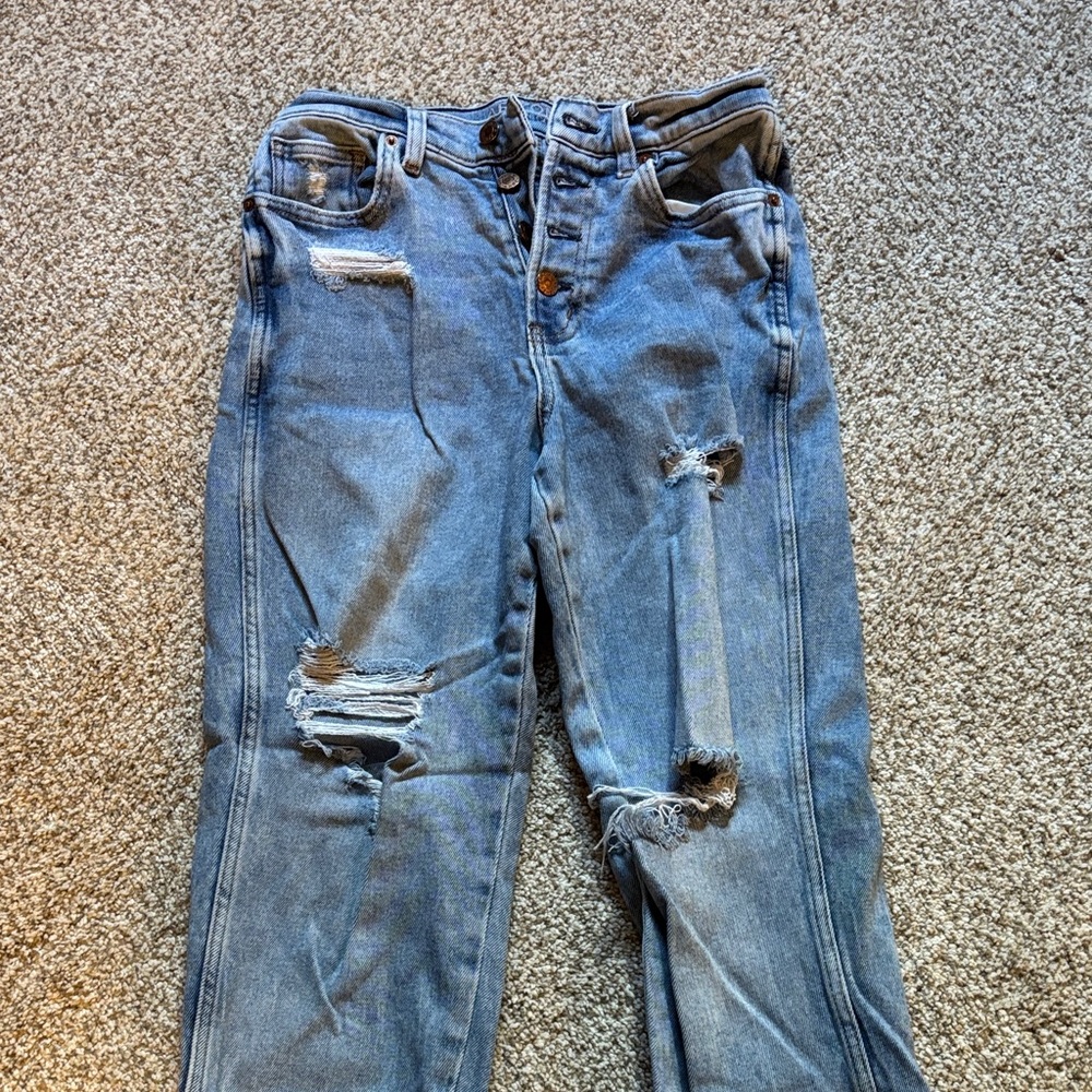 Arizona Jean Company Ripped Blue Boyfriend Jeans